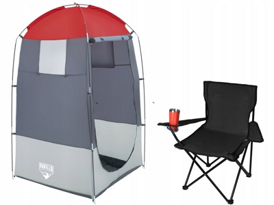 Палатки, стулья.